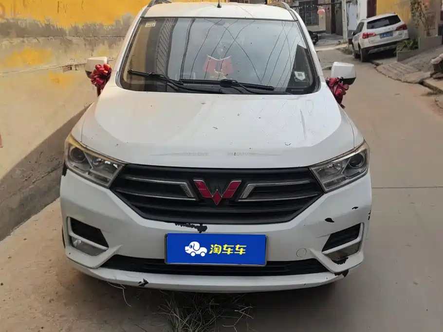 Wuling Hongguang — фото 2