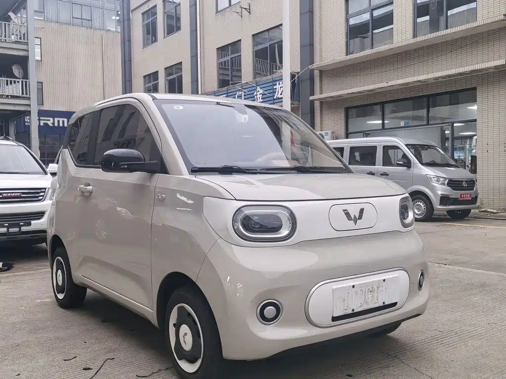 Wuling MINIEV — фото 3