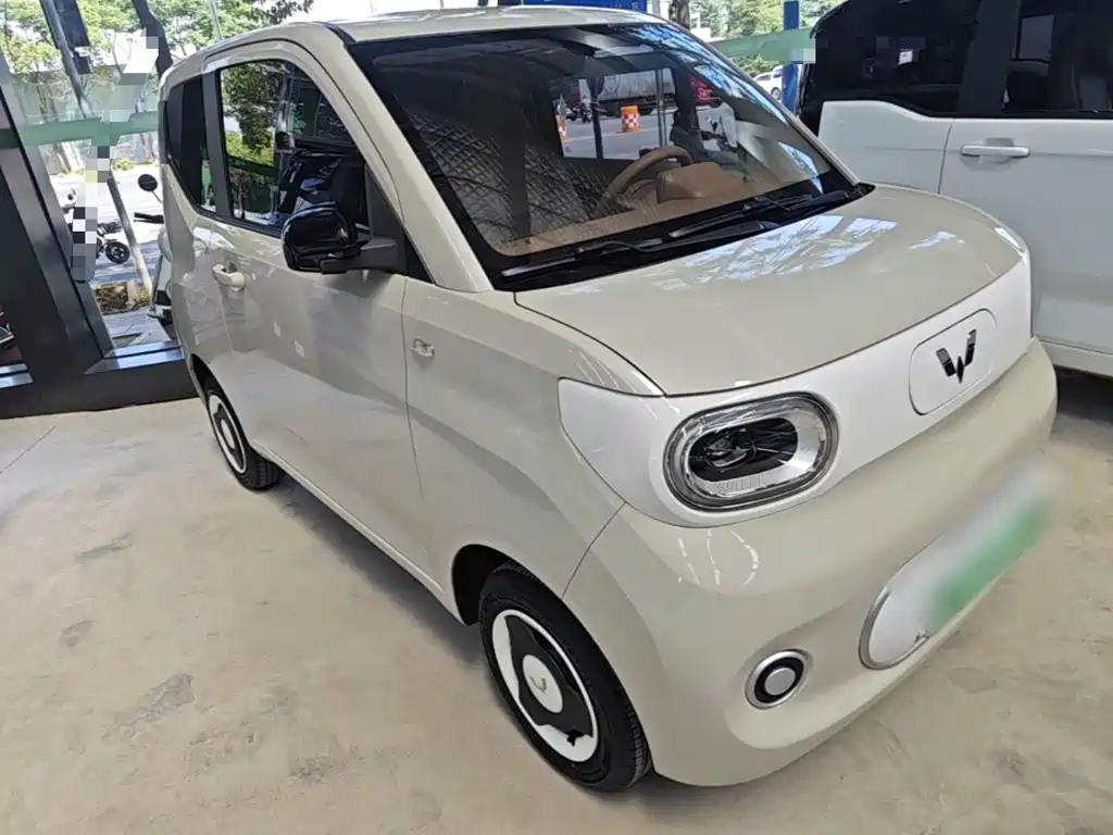 Wuling MINIEV — фото 4