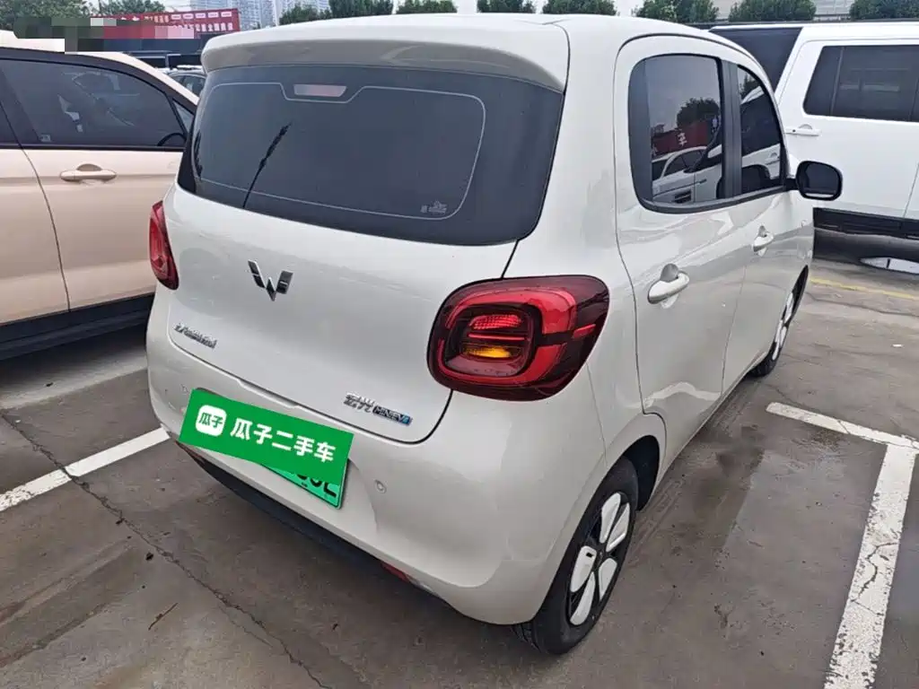 Wuling MINIEV — фото 7