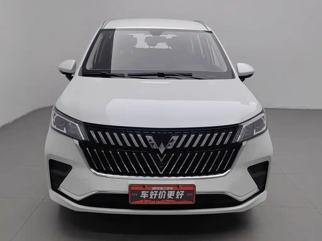 Wuling Jiachen — фото 3
