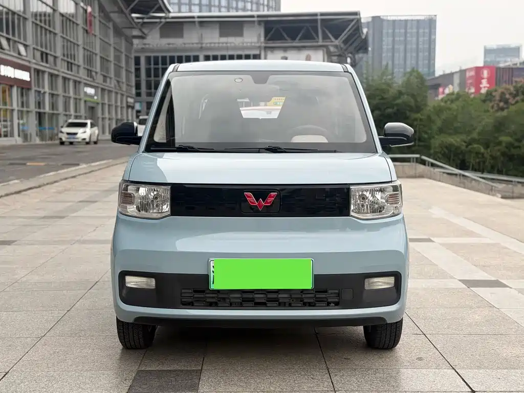 Wuling MINIEV — фото 2