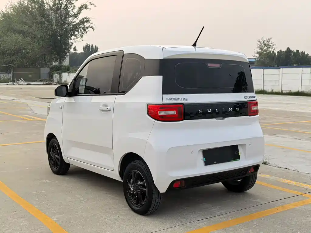 Wuling MINIEV — фото 7