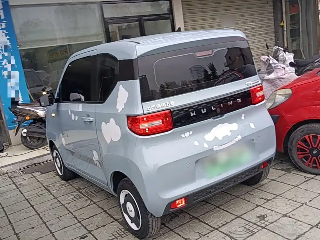 Wuling MINIEV — фото 5