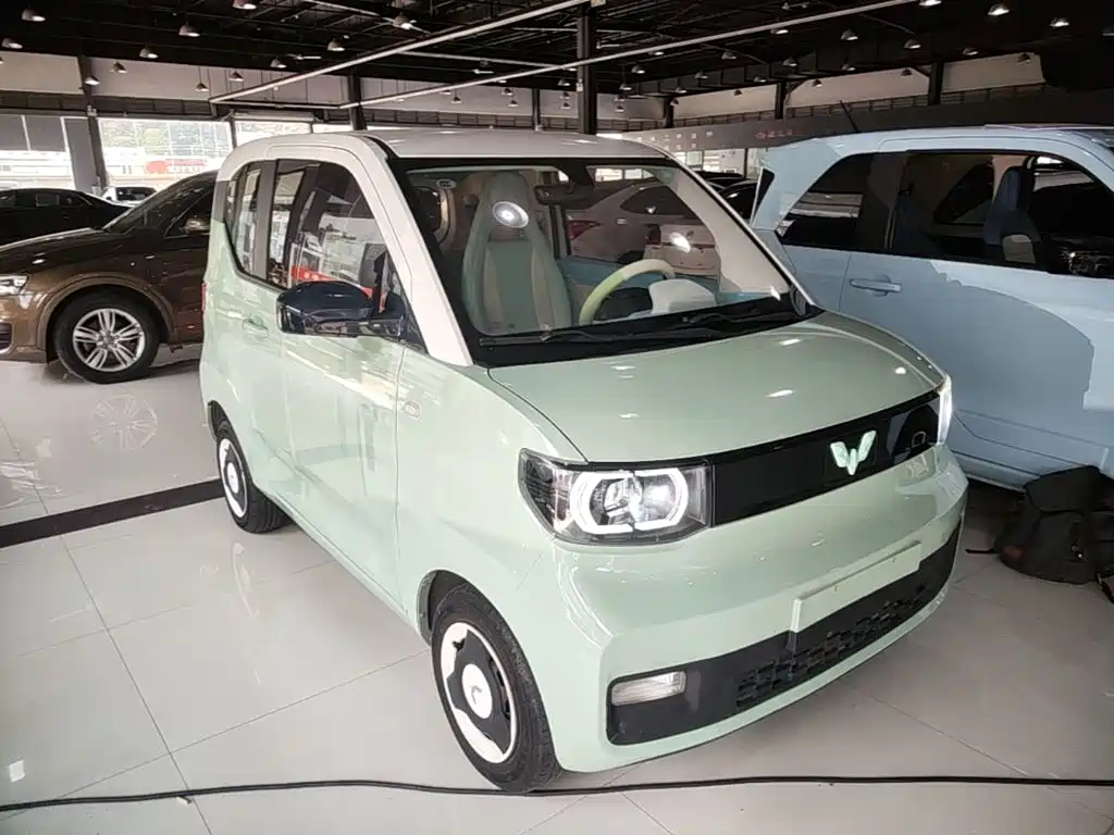 Wuling MINIEV — фото 4
