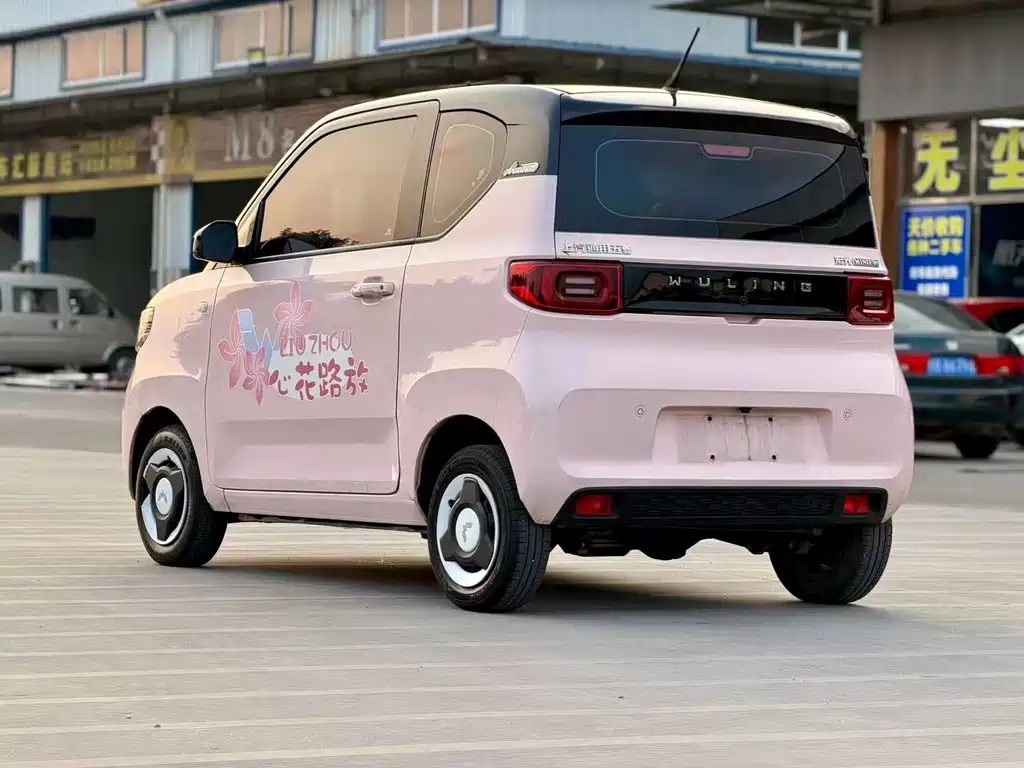 Wuling MINIEV — фото 4