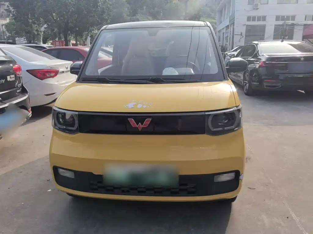 Wuling MINIEV — фото 3