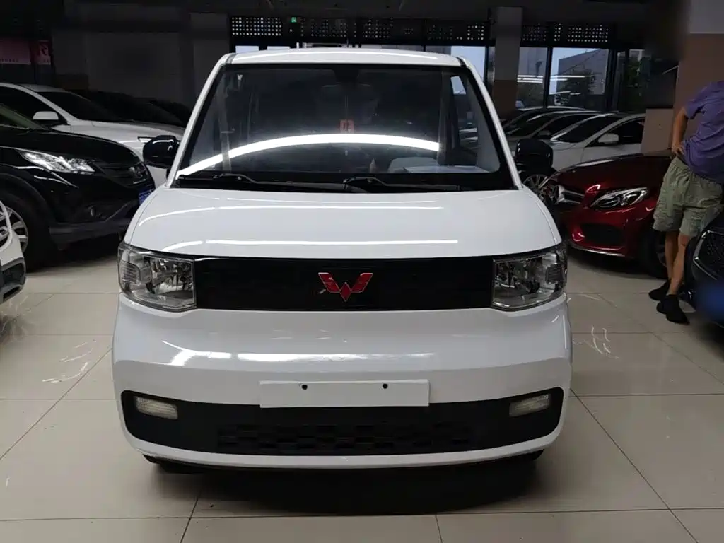 Wuling MINIEV — фото 3
