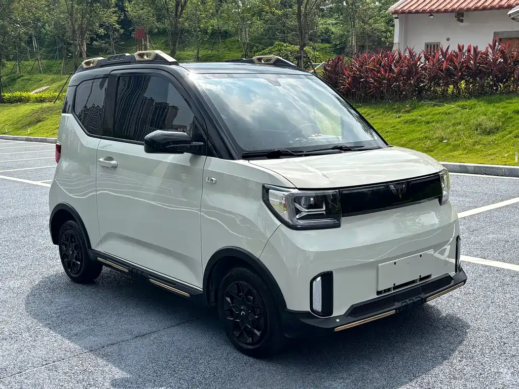 Wuling MINIEV — фото 3