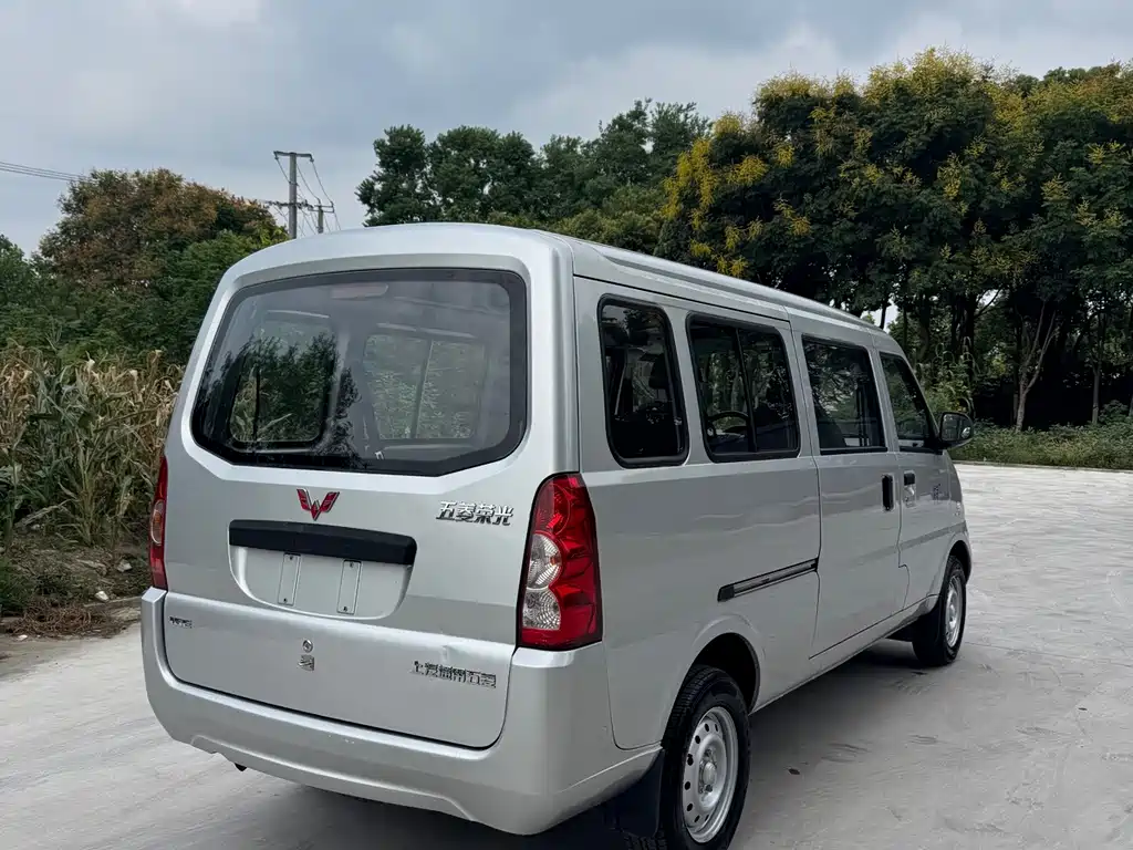 Wuling Rongguang — фото 4