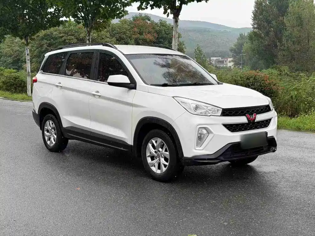 Wuling Hongguang S3 — фото 4