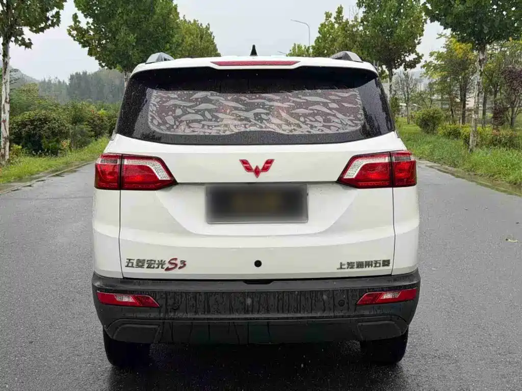 Wuling Hongguang S3 — фото 7