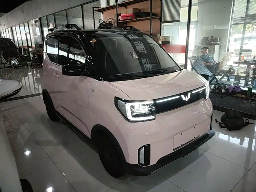 Wuling MINIEV — фото 4