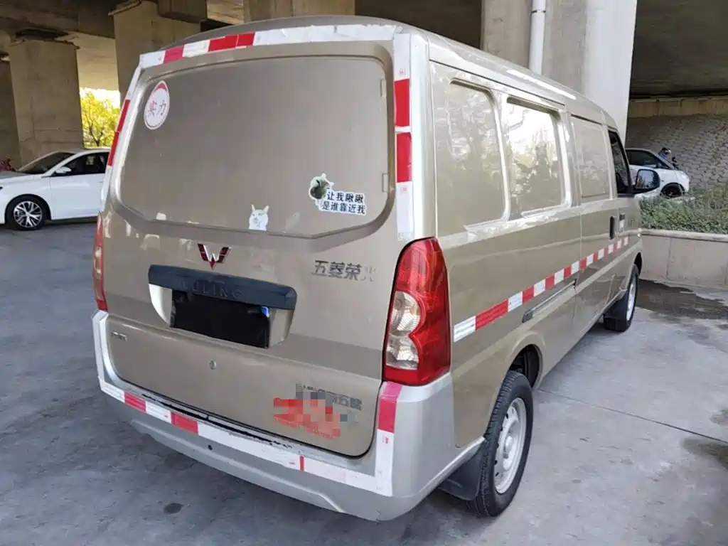 Wuling Rongguang — фото 7