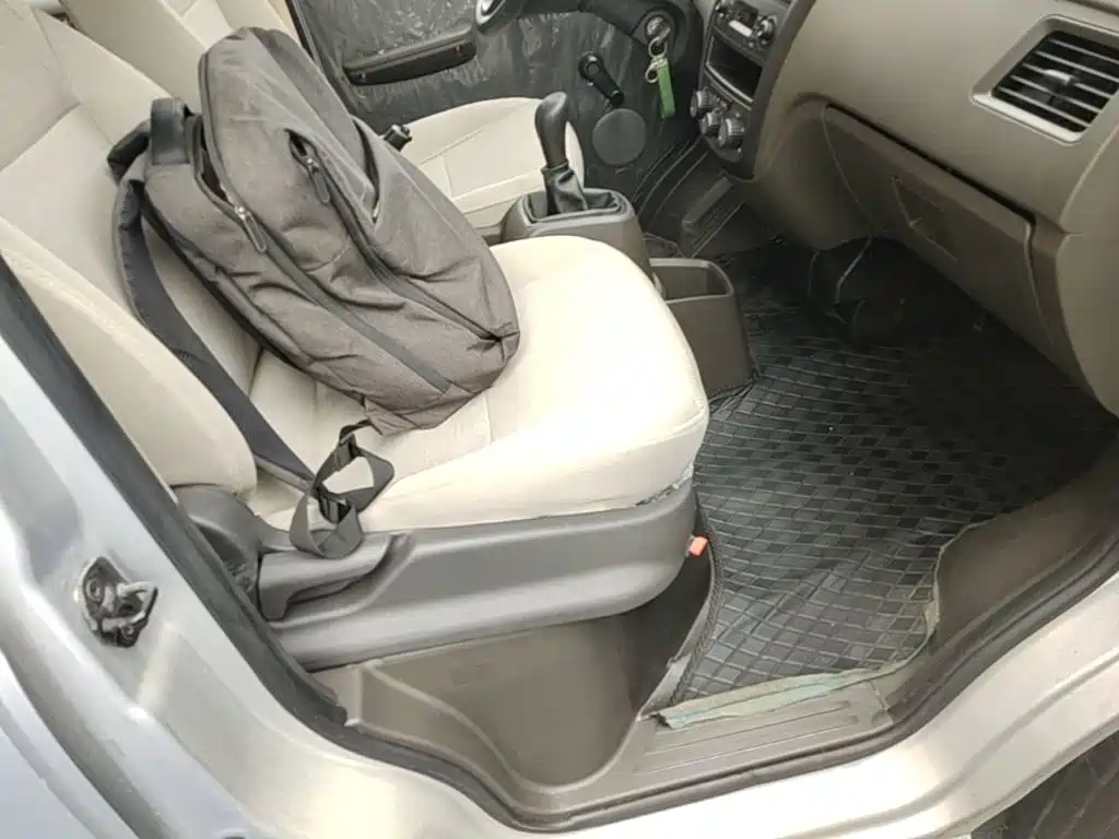 Wuling Rongguang S — фото 25