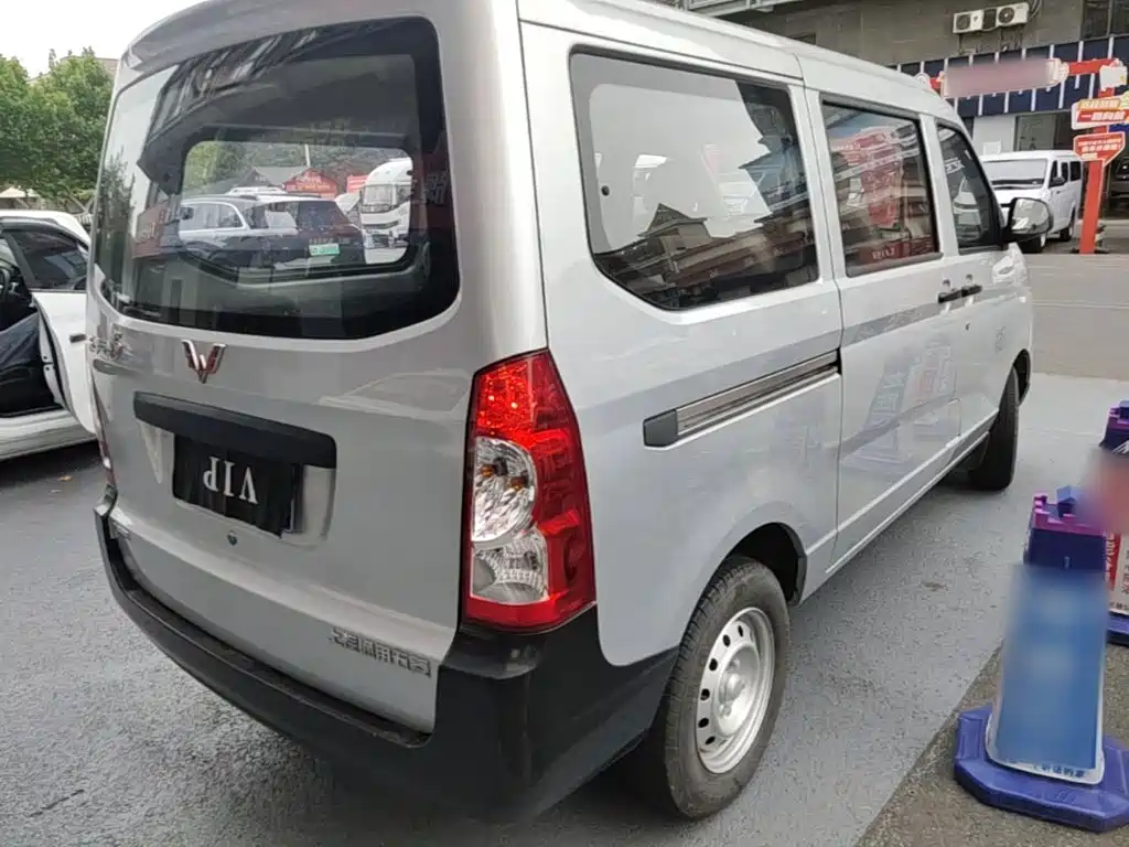 Wuling Rongguang S — фото 7