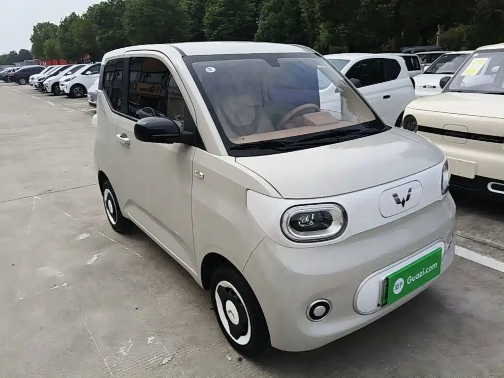 Wuling MINIEV — фото 4