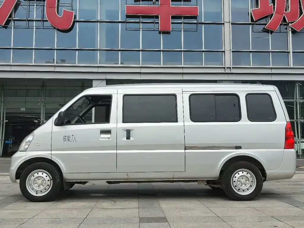 Wuling Rongguang EV — фото 5