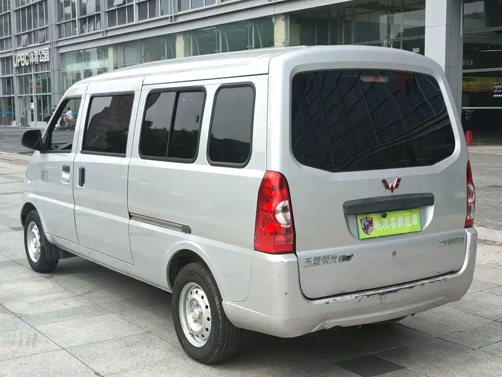 Wuling Rongguang EV — фото 9