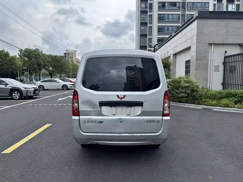 Wuling Rongguang EV — фото 11