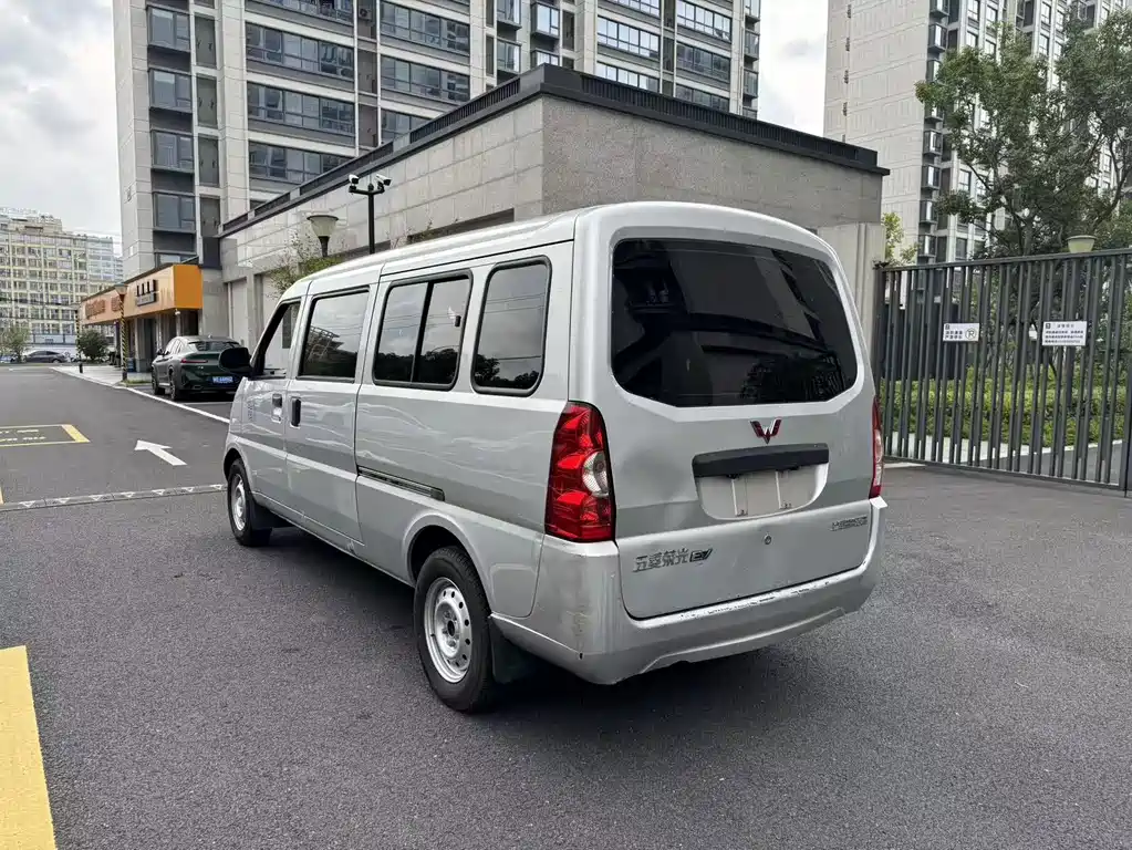 Wuling Rongguang EV — фото 12