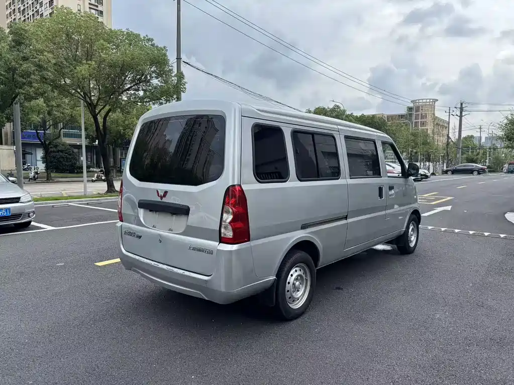 Wuling Rongguang EV — фото 10