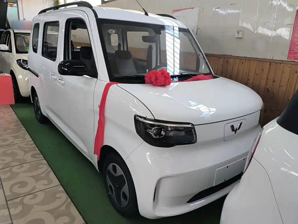 Wuling Zhiguang EV — фото 4