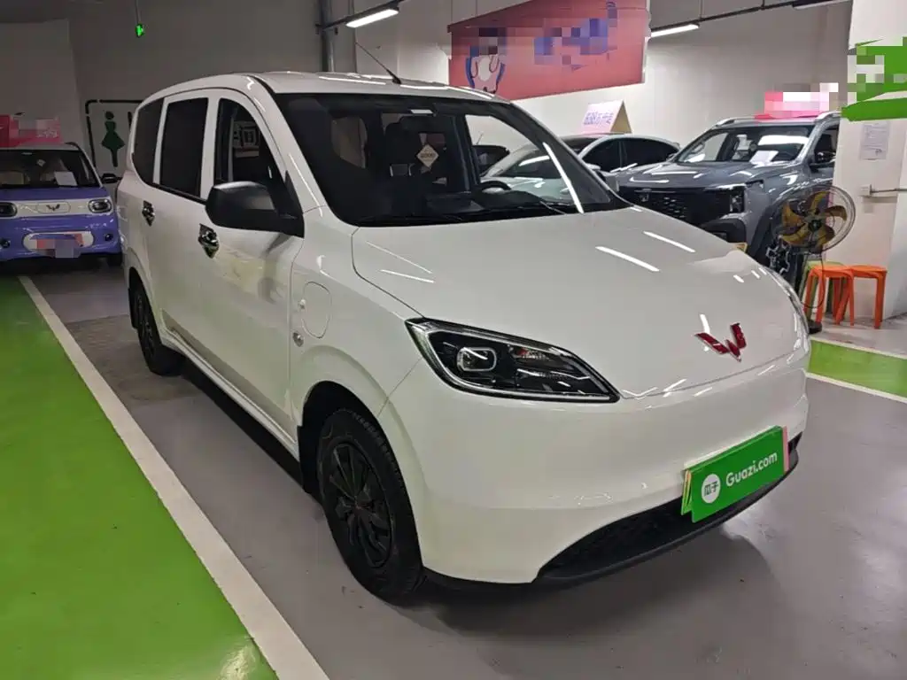 Wuling Hongguang EV — фото 4