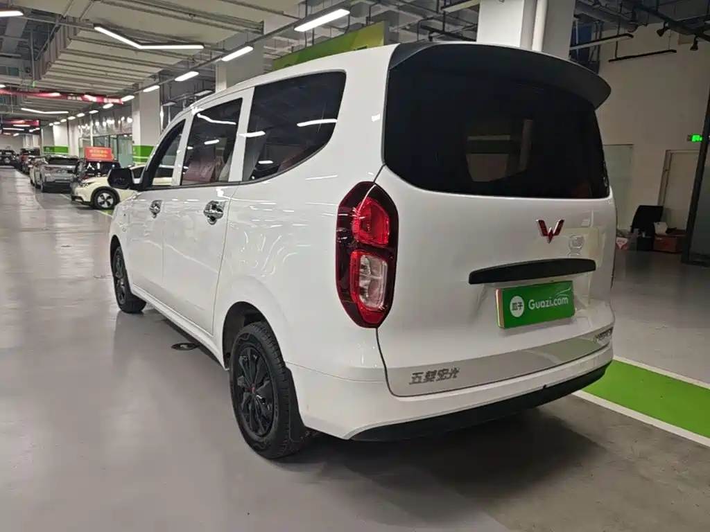 Wuling Hongguang EV — фото 5