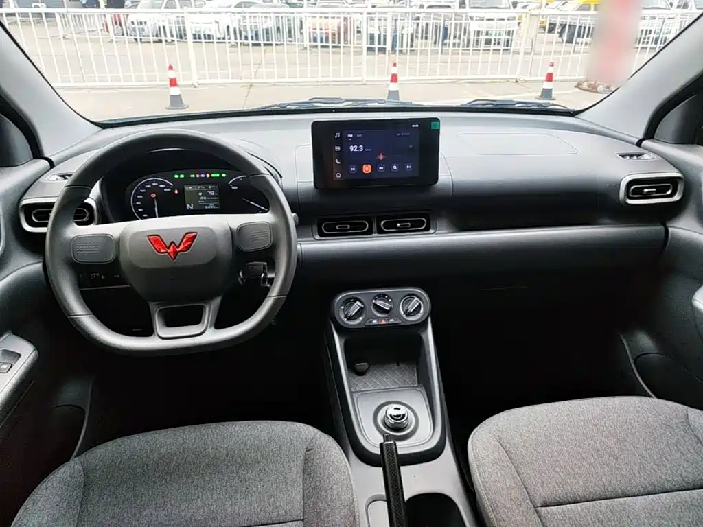Wuling Hongguang EV — фото 10
