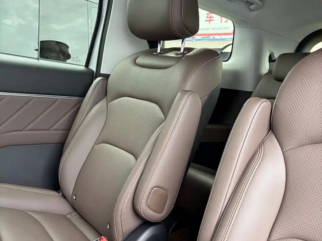 Wuling Xingguang 730 New Energy — фото 14
