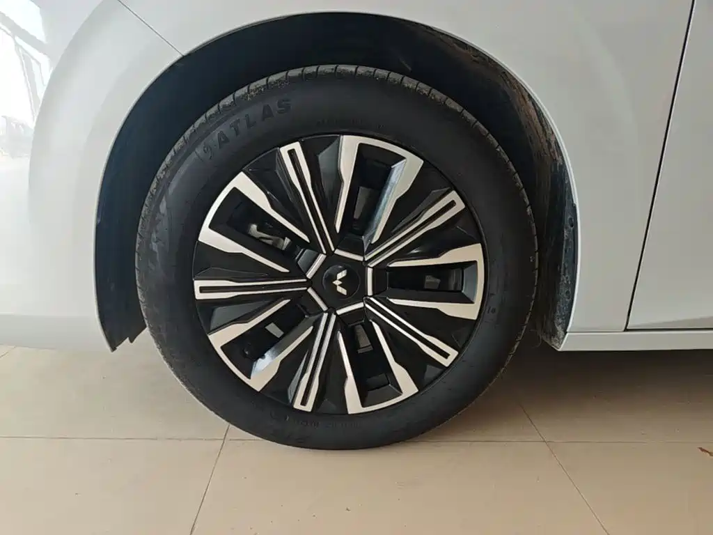 Wuling Xingguang 730 New Energy — фото 23