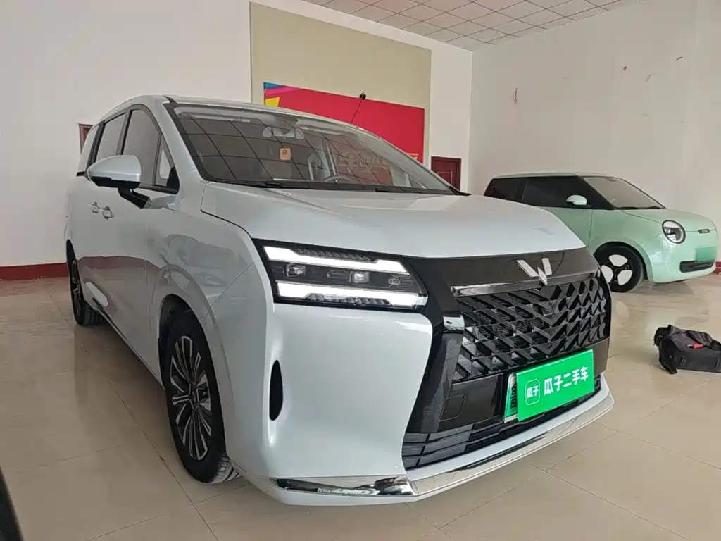 Wuling Xingguang 730 New Energy — фото 4