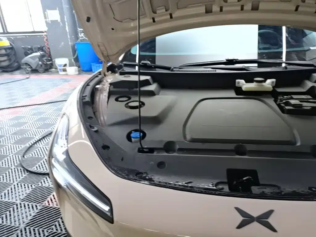 XPeng MONA M03 — фото 18