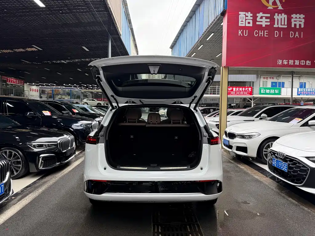 XPeng G9 — фото 29