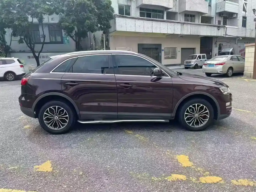 Zotye Zotye SR7 — фото 4