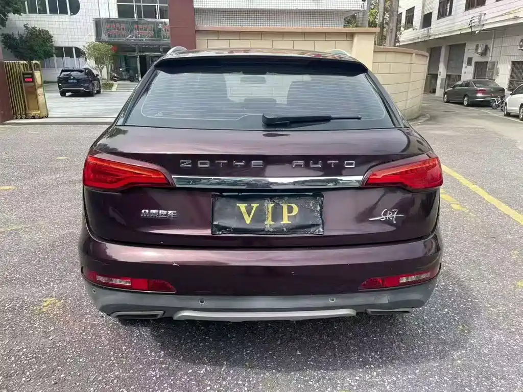 Zotye Zotye SR7 — фото 6