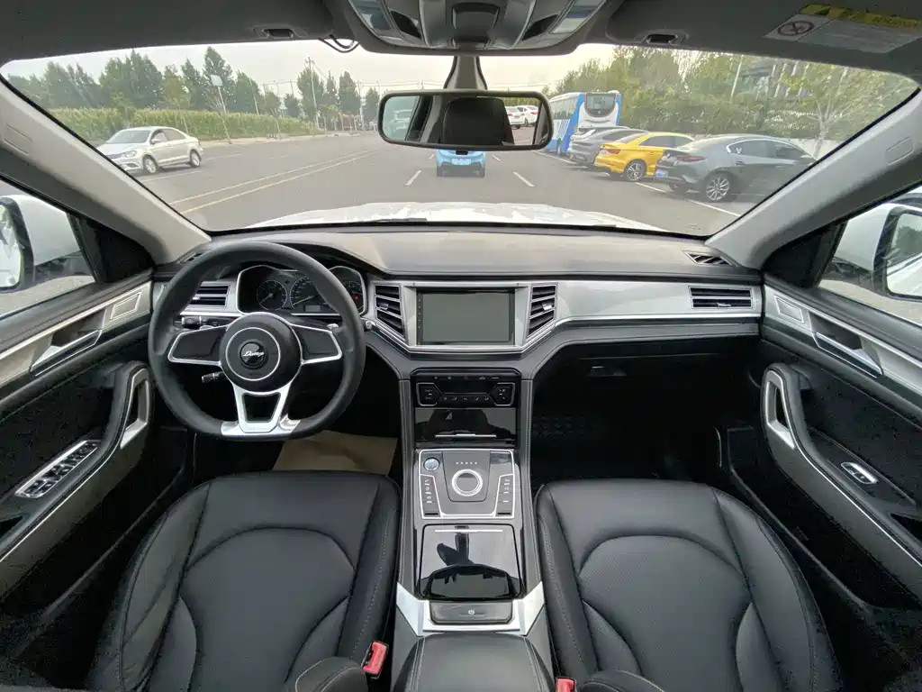 Zotye X7 — фото 8