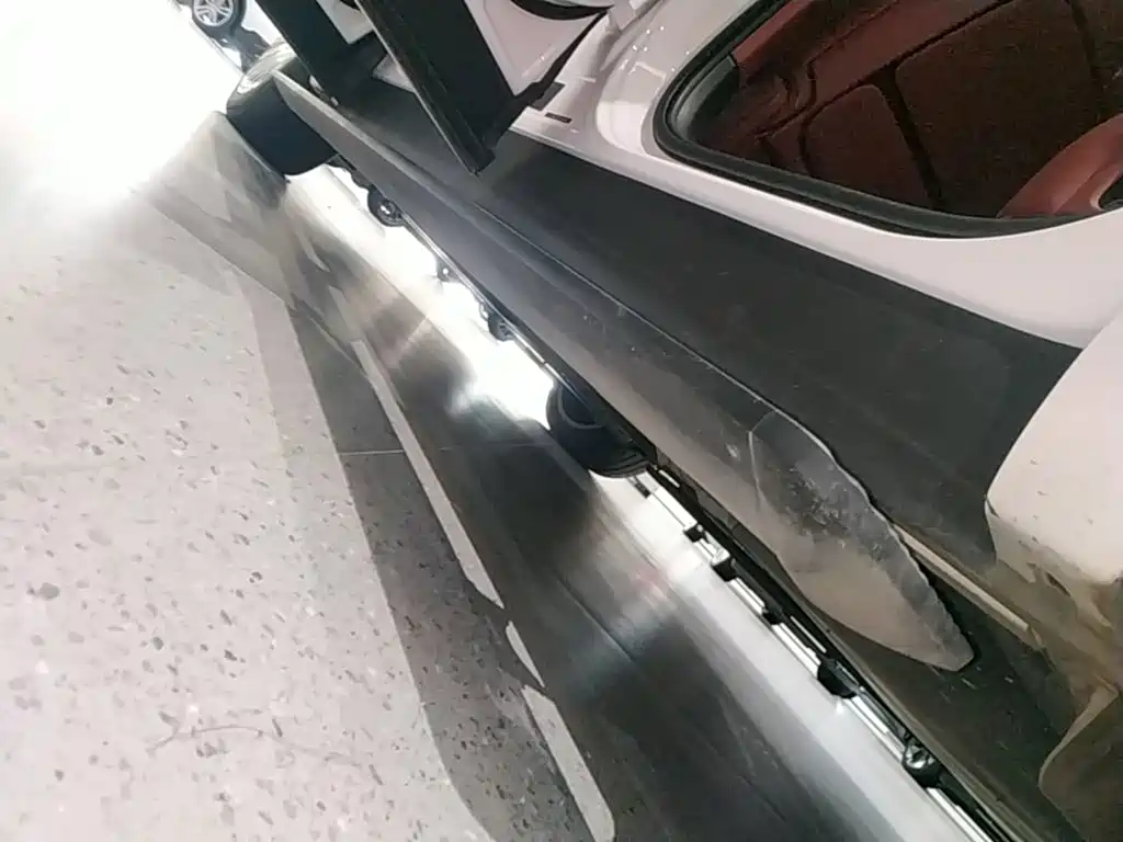AITO AITO M8 — фото 22
