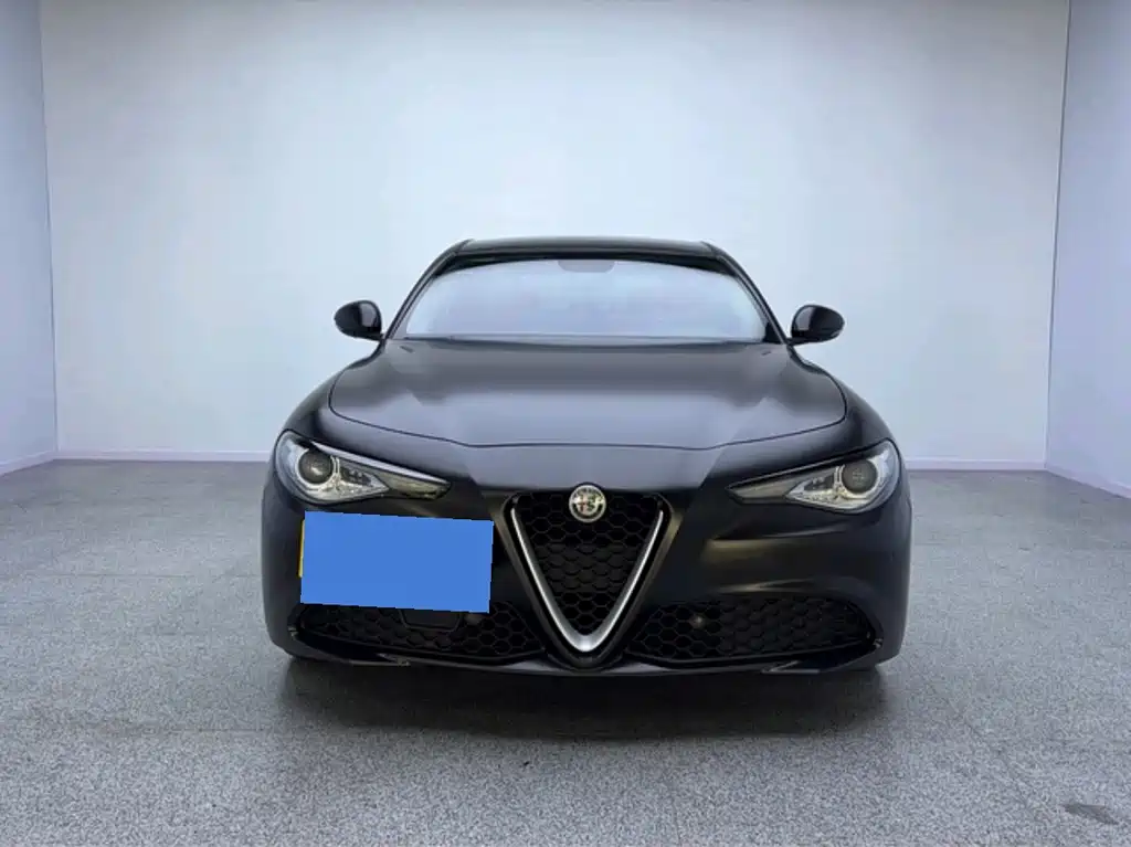 Alfa Romeo Giulia — фото 2
