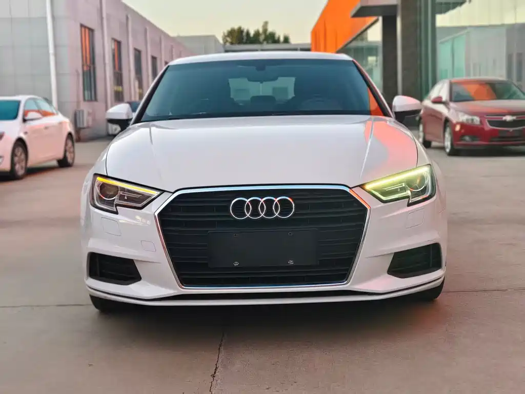 Audi A3 — фото 2