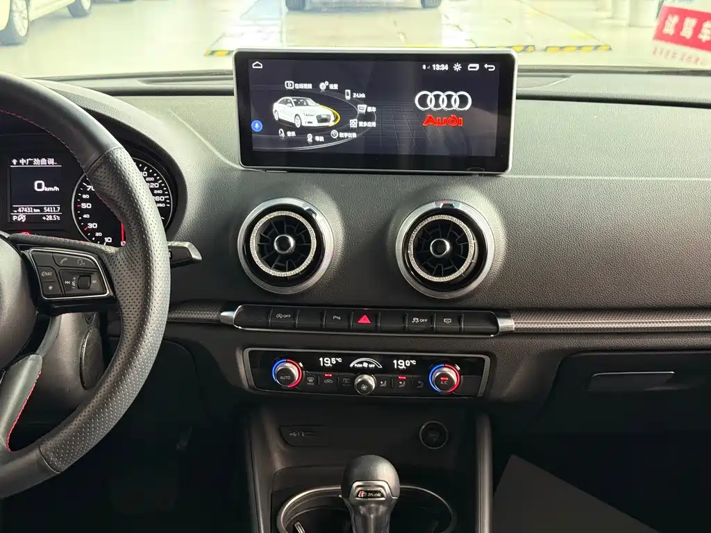 Audi A3 — фото 11