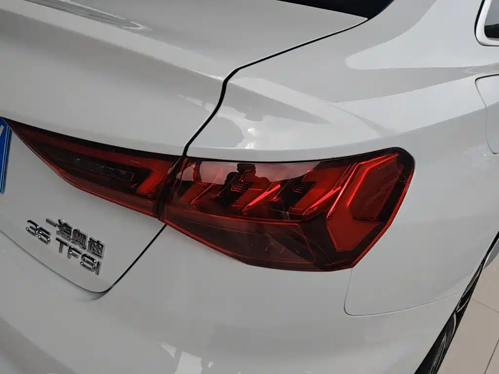 Audi A3 — фото 8