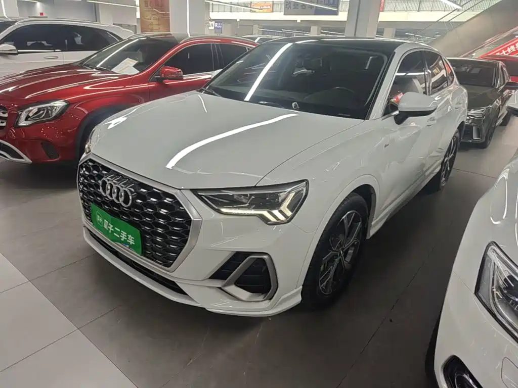 Audi Q3 Sportback — фото 2