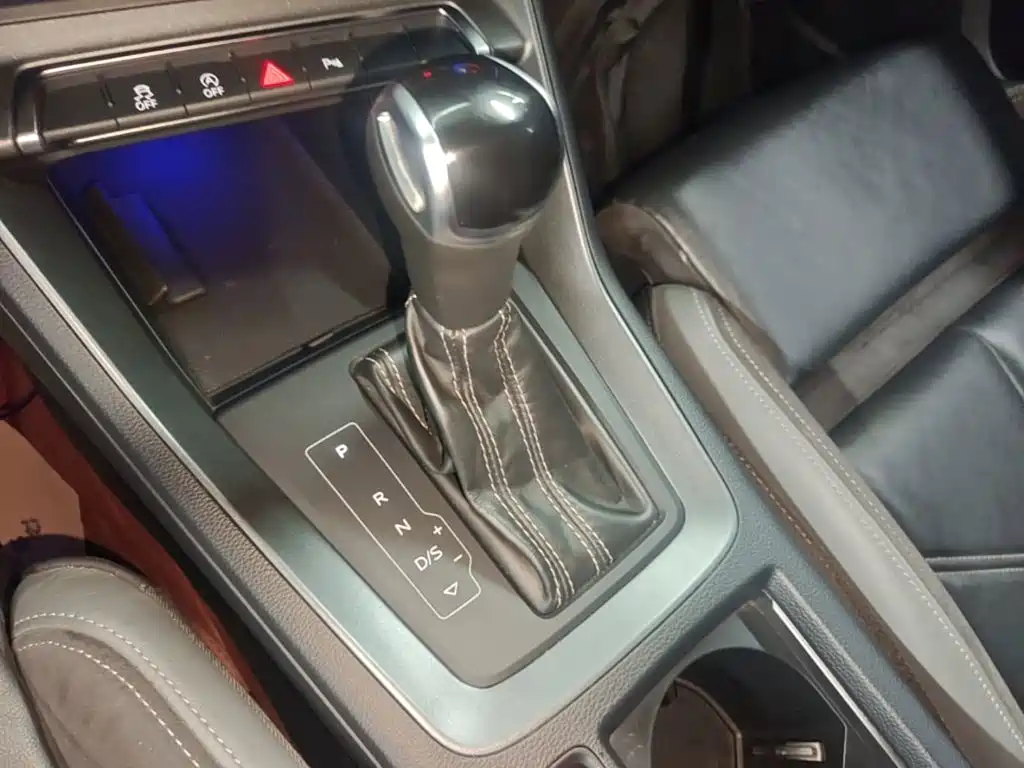 Audi Q3 Sportback — фото 14