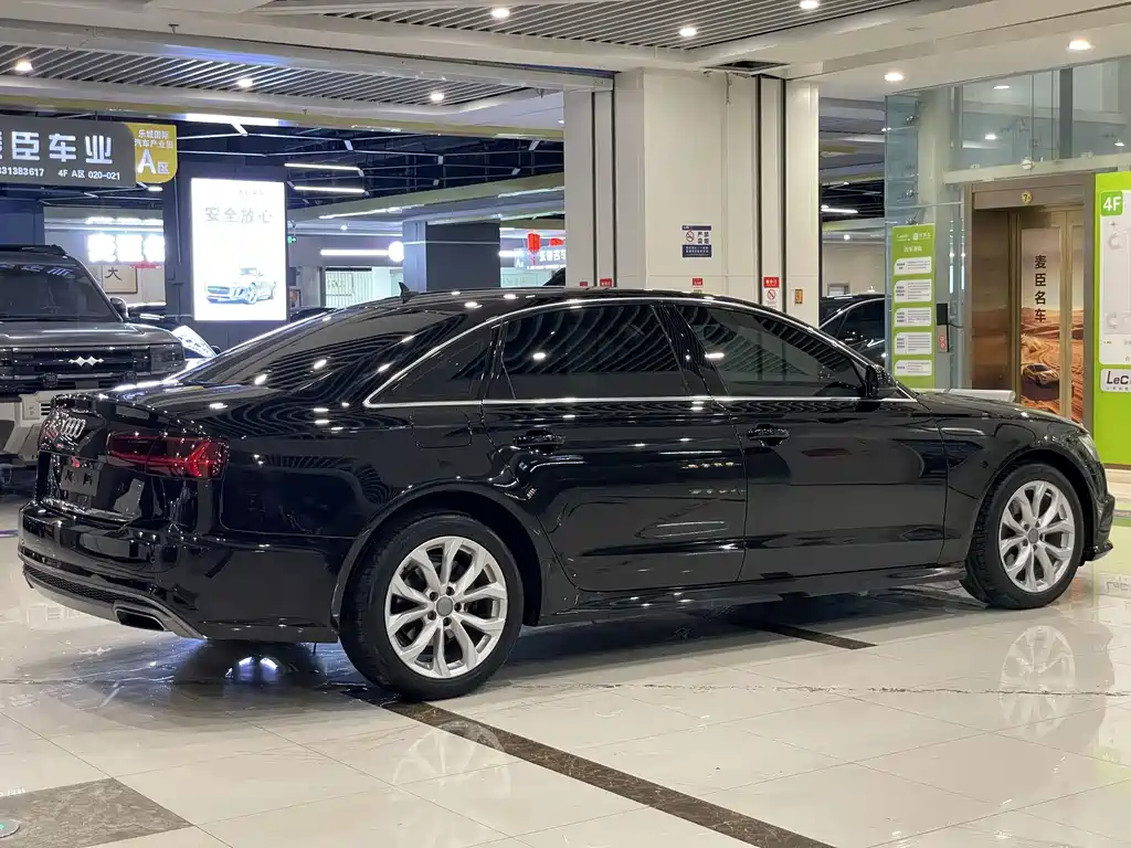 Audi A6L — фото 7