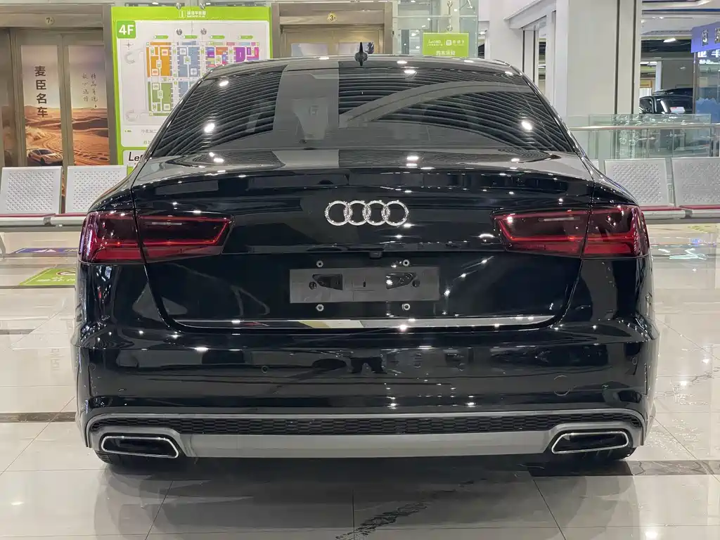 Audi A6L — фото 8