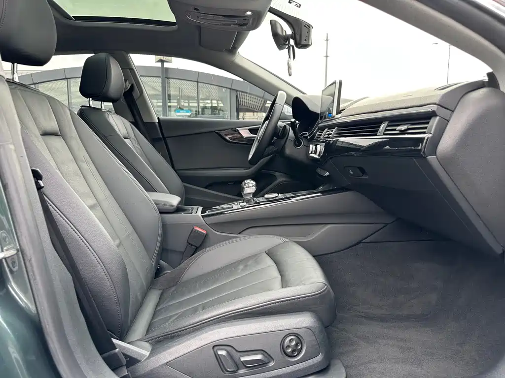 Audi A5 (Import) — фото 20