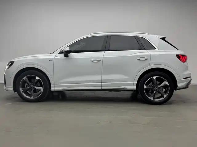 Audi Q3 — фото 3