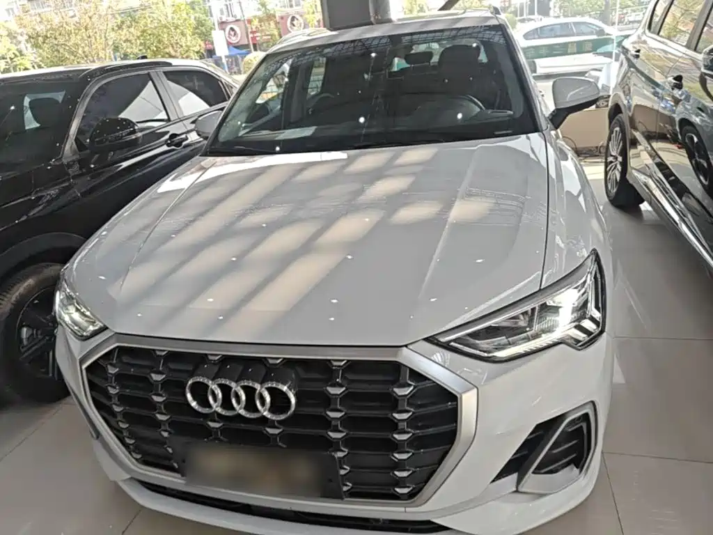 Audi Q3 — фото 3